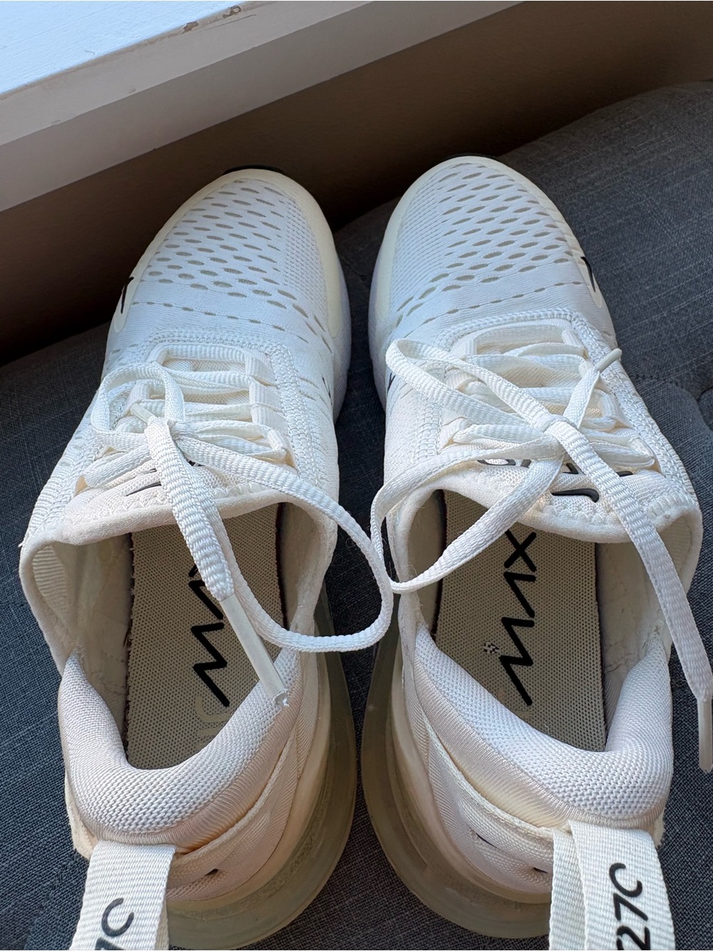 Nike Air Max 270 Running Shoes Sneakers Sail/Coconut Milk/Pale Ivory/Black Mens - Picture 3 of 15